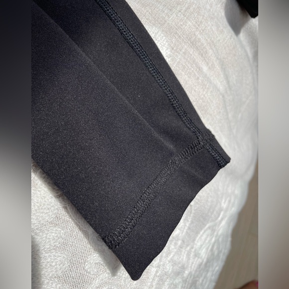 Lululemon Wunder Under Black Mid/low Waist Luxtreme Size 8 - Picture 11 of 11